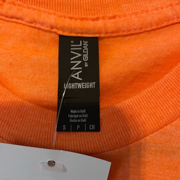 BNWT, Anvil by Gildan, Happy Camper, S, orange shirt sleeve shirt - Picture 4 of 5